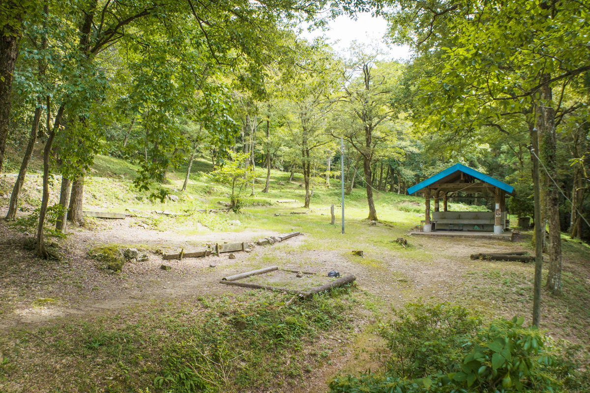 写真:深篠川キャンプ場