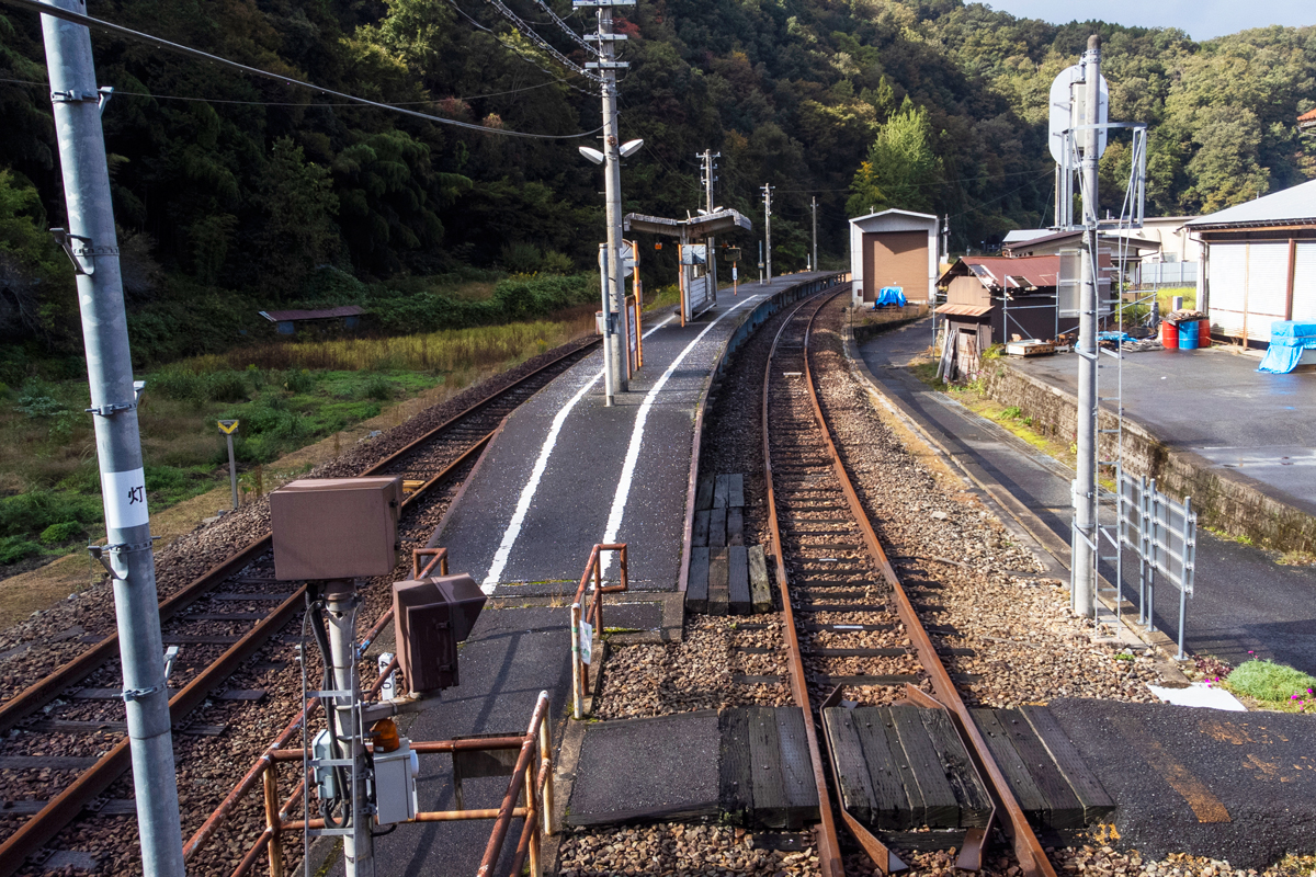 写真:三江線鉄道公園　口羽駅公園線路