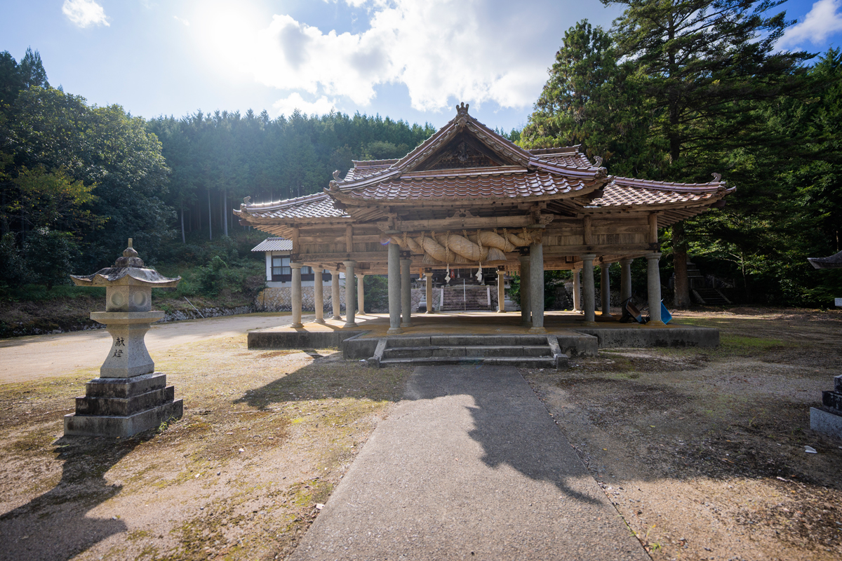 写真:高原神社社殿