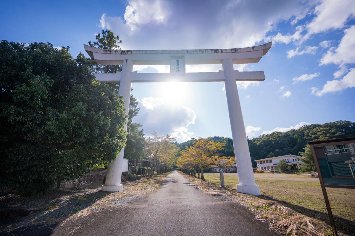 写真:高原神社鳥居